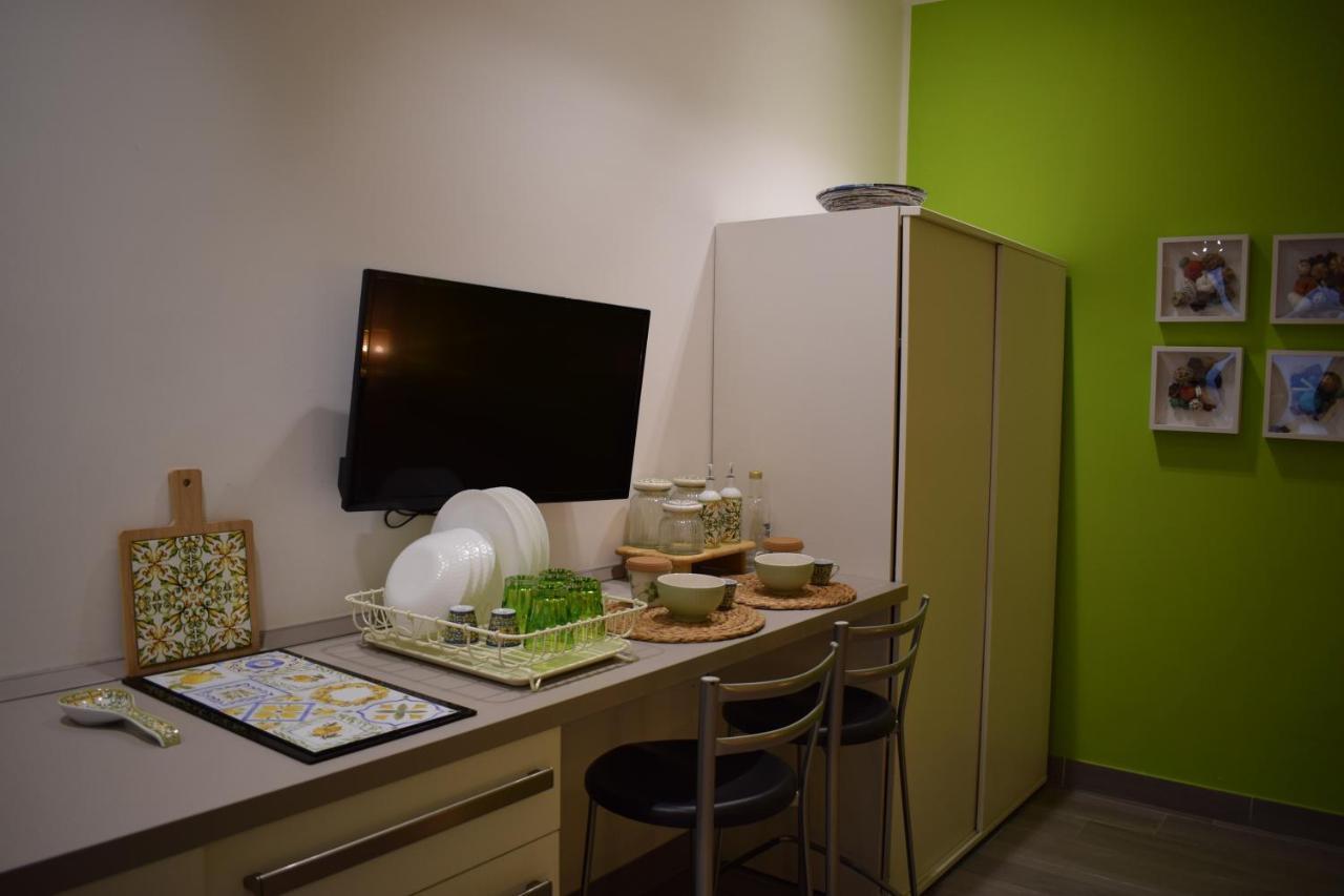 ナポリLa Casita Nel Boscoアパートメント エクステリア 写真