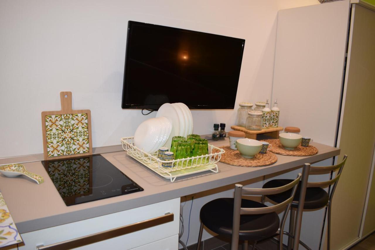 ナポリLa Casita Nel Boscoアパートメント エクステリア 写真