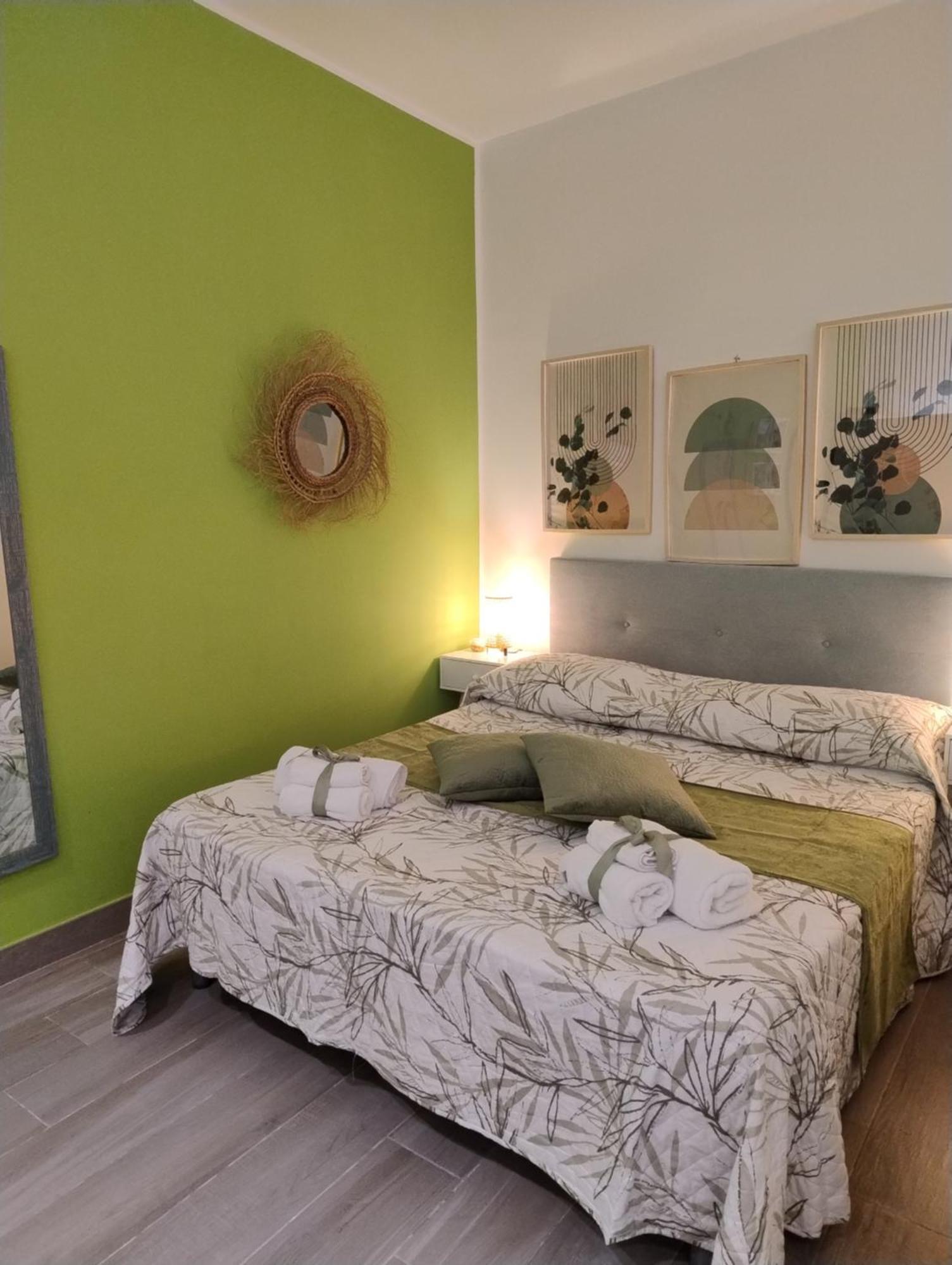 ナポリLa Casita Nel Boscoアパートメント エクステリア 写真